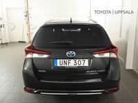 begagnad Toyota Auris Auris1.8 Elhybrid Kombi Active Plus 136hk