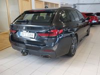 begagnad BMW 530 d 286hk xDrive M-Sport Drag D-Värmare Navi