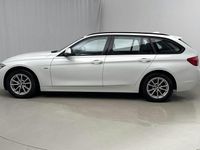 Begagnad BMW 320 Sport Line 190 HK (139 kW) 2016 Vit Kombi