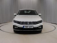 begagnad VW Passat Sportscombi Elegance GT 2.0 TDI 190Hk Aut Drag Kamera Värmare