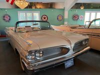 Begagnad Pontiac Bonneville 301 HK (221 kW) 1959 Vit Sedan