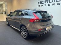 Begagnad Volvo V40 Summum 114 HK (83 kW) 2013 Grå Halvkombi