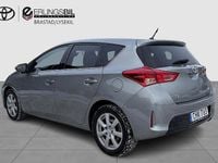 Begagnad Toyota Auris Edition 132 HK (97 kW) 2015 Grå Halvkombi