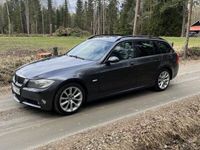 begagnad BMW 330 xd Touring Comfort, M Sport e91