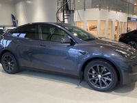 begagnad Tesla Model Y Long Range AWD "Dragkrok"