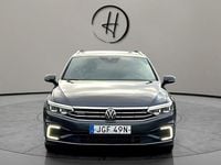 Begagnad VW Passat GTE 218 HK (160 kW) 2022 Mörkgrå Kombi