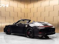 Begagnad Porsche 911 541 HK (397 kW) 2025 Svart Cab