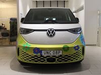 begagnad VW ID. Buzz PRO 150 KW PRO 5-SÄTEN EL