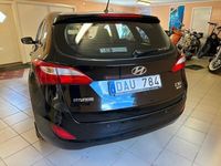 begagnad Hyundai i30 (( Bokad )) Kombi 1.6 CRDi Euro 5