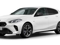 Ny BMW M135 Shadowline 300 HK (220 kW) 2026 Halvkombi