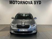 Begagnad Skoda Superb Elegance 140 HK (102 kW) 2011 Silver Kombi