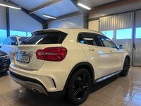Begagnad Mercedes GLA200 AMG 136 HK (100 kW) 2015 Vit SUV