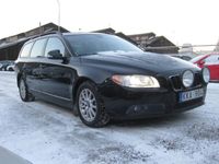 begagnad Volvo V70 D5 AWD Momentum 185hk Skinn/Drag/Bränslevärmare