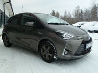 begagnad Toyota Yaris Hybrid e-CVT Y20 Euro 6 2019, Halvkombi