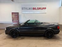 Begagnad Audi Cabriolet 116 HK (85 kW) 1997 Svart Cab