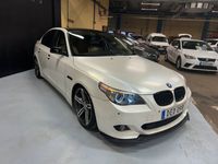 begagnad BMW 530 i Sedan Auto *Sportavgasystem* 19 Fälg Ny Service