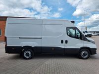 begagnad Iveco Daily 35S 14A8 12m3 Kylbil