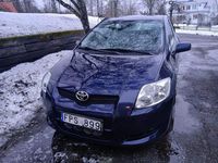 Begagnad Toyota Auris 126 HK (92 kW) 2007 Blå mcetalli Halvkombi