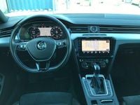 Begagnad VW Passat GTE 156 HK (114 kW) 2018 Blå Kombi