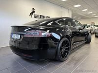 Begagnad Tesla Model S Long Range AWD 386 kW (525 HK) 2018 Svart Halvkombi