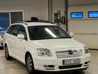 begagnad Toyota Avensis Kombi 1.8 VVT-i/Nyservad