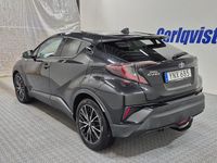 Begagnad Toyota C-HR Executive 98 HK (72 kW) 2018 Svart metallic SUV