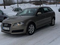 Begagnad Audi A3 Sportback Attraction 105 HK (77 kW) 2009 Ljusbrun Halvkombi