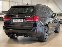 begagnad BMW X5 M NIGHTVISION B&O SV.SÅLD DRAG VÄRMARE V-HJUL 2015, SUV