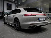 Begagnad Porsche Panamera 4 Platinum Edition 330 HK (242 kW) 2023 Crayon Sedan