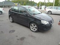 Begagnad VW Polo Comfortline 80 HK (58 kW) 2008 Svart Halvkombi