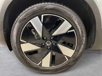 Begagnad Volvo XC40 Core 188 kW (256 HK) 2024 Grå SUV