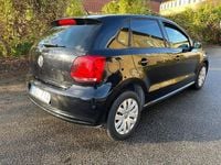 Begagnad VW Polo Trendline 60 HK (44 kW) 2013 Svart Halvkombi