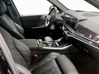 Begagnad BMW X5 Comfort Edition 489 HK (359 kW) 2024 Svart (black) SUV