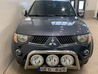 begagnad Mitsubishi L200 Dubbelhytt 2.5 4x4 Drag Kåpa B-Kamera 2007, Personbil