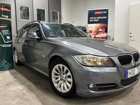 Begagnad BMW 318 Comfort Edition 143 HK (105 kW) 2009 Grå Kombi