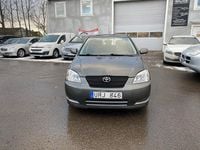 Begagnad Toyota Corolla 110 HK (80 kW) 2003 Grå Halvkombi