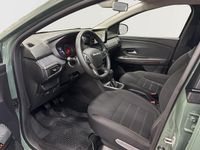 Begagnad Dacia Sandero Expression 91 HK (66 kW) 2023 Grå SUV