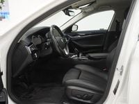 Begagnad BMW 520 Sport Line 184 HK (135 kW) 2018 Alpinvit Sedan