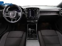 Begagnad Volvo XC40 Core 185 kW (252 HK) 2023 Vit SUV