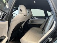 begagnad BMW i4 eDrive40 M Sport Charged Drag HiFi 19 2023, Personbil
