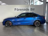 Begagnad BMW 330e M Sport 184 HK (135 kW) 2024 Blå Sedan