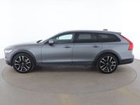 begagnad Volvo V90 CC D5 AWD Geartronic Momentum / VOC