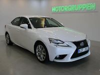 Begagnad Lexus IS300h Executive Line 220 HK (161 kW) 2013 Vit Sedan