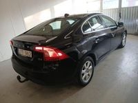 Begagnad Volvo S60 Momentum 163 HK (119 kW) 2013 Svart Sedan