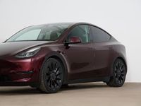 Begagnad Tesla Model Y Performance 392 kW (534 HK) 2023 Röd SUV