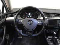 begagnad VW Passat Alltrack 2.0 TDI 4M Aut Drag Skinn D-Värm 190hk