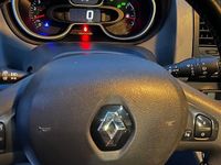 Begagnad Renault Trafic 145 HK (106 kW) 2017 Minibuss