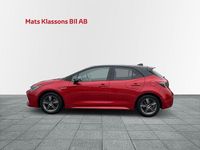 Begagnad Toyota Corolla Hybrid Executive 124 HK (91 kW) 2019 Röd Halvkombi