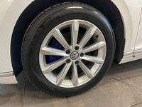 begagnad VW Passat Sportscombi GTE Kamera CarPlay VINTERDÄCK