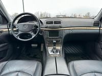 Begagnad Mercedes E350 272 HK (200 kW) 2005